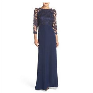 Tadashi Shoji navy maxi dress w 3/4 lace sleeves